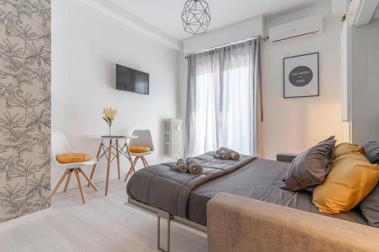 Sebino18 - Design Apartment Suite Milano